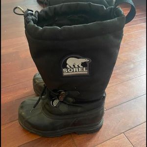 Men’s 7 thick sole Sorel winter boot